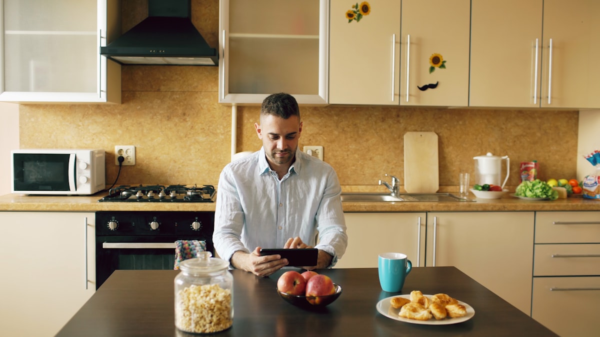 Expert nutritional guidance for men